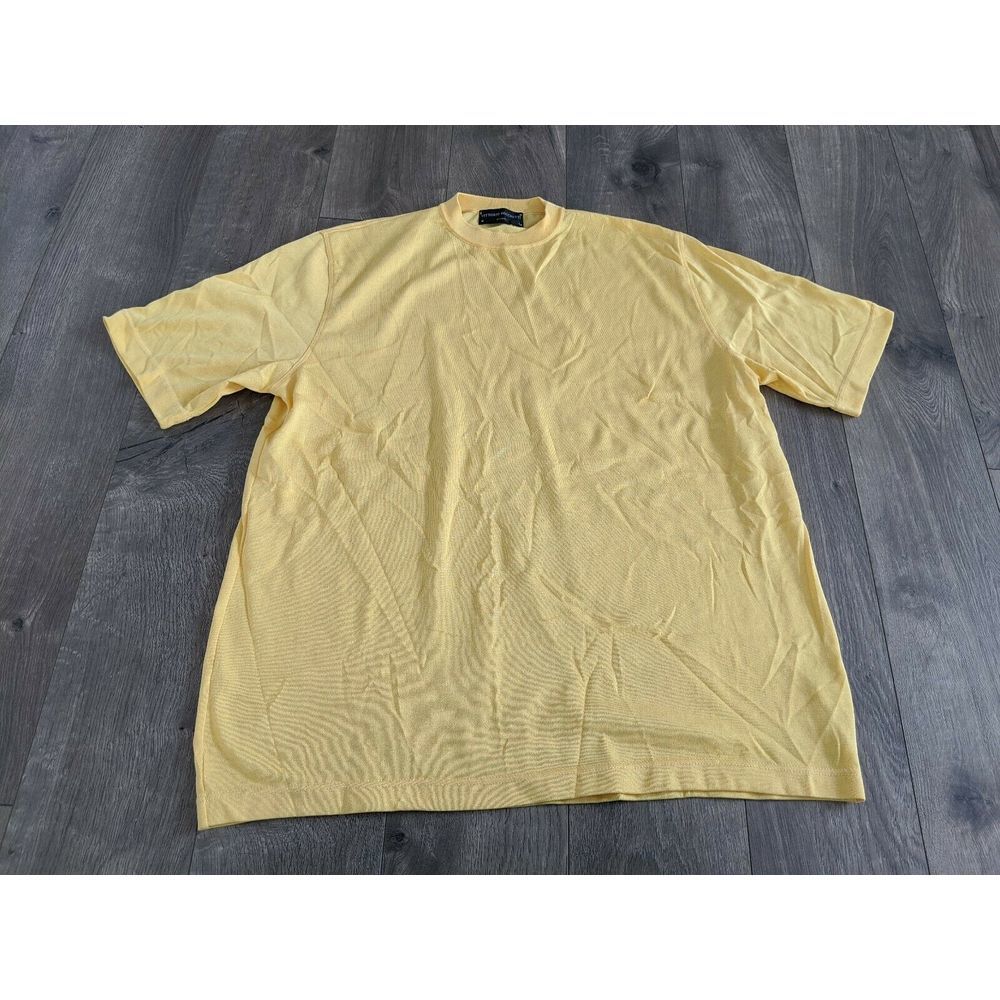 Yellow Short Sleeve Men's Tee